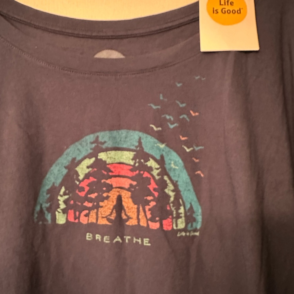 NEW-Life Is Good Navy Graphic Tee - Picture 2 of 5